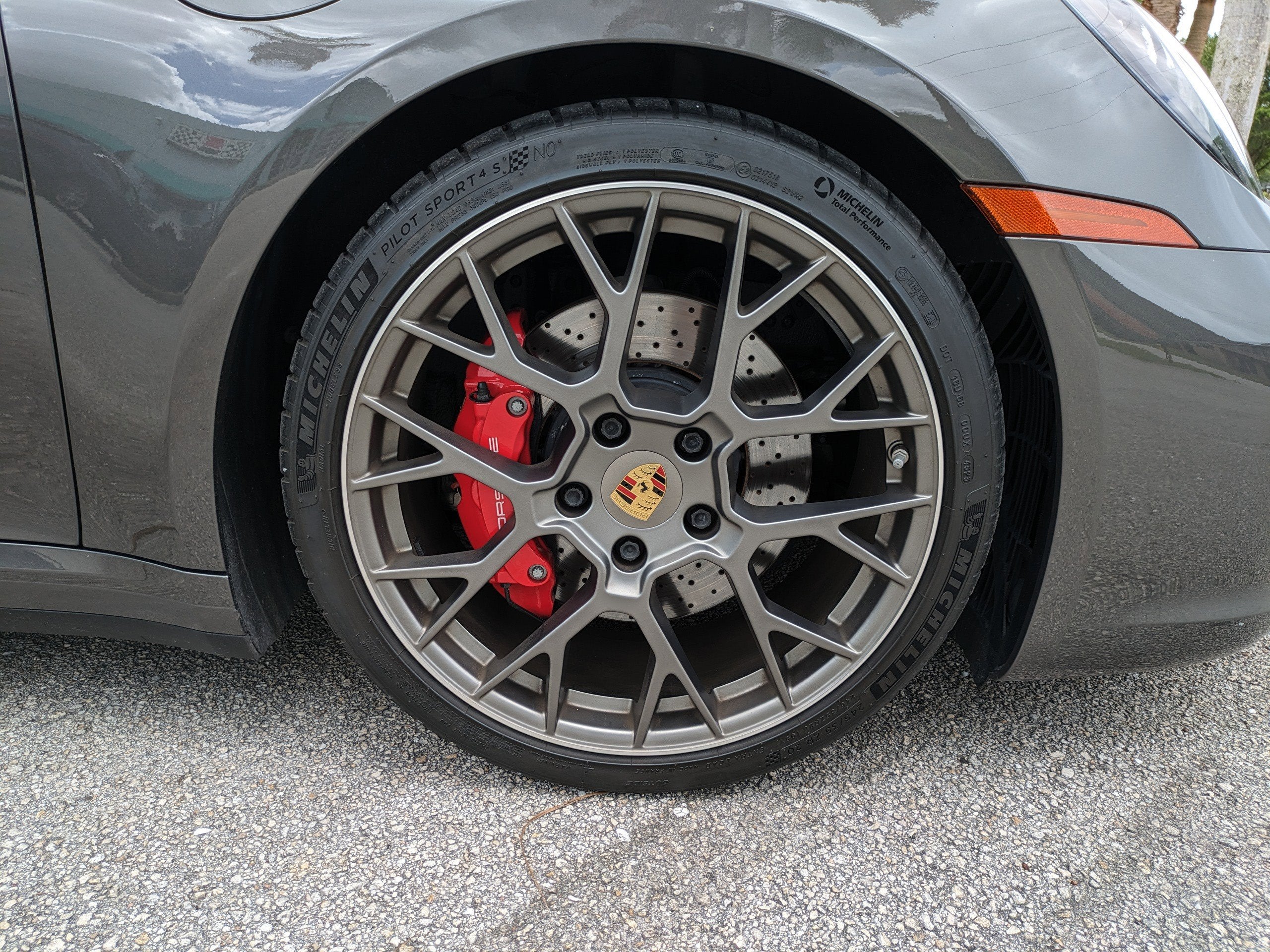 2020 Porsche 911 Carrera S