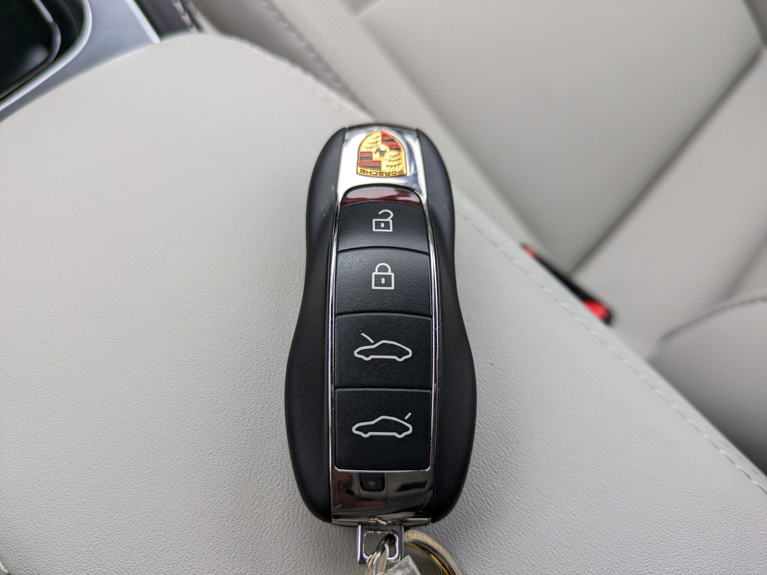 2023 Porsche 718 Cayman GTS 4.0