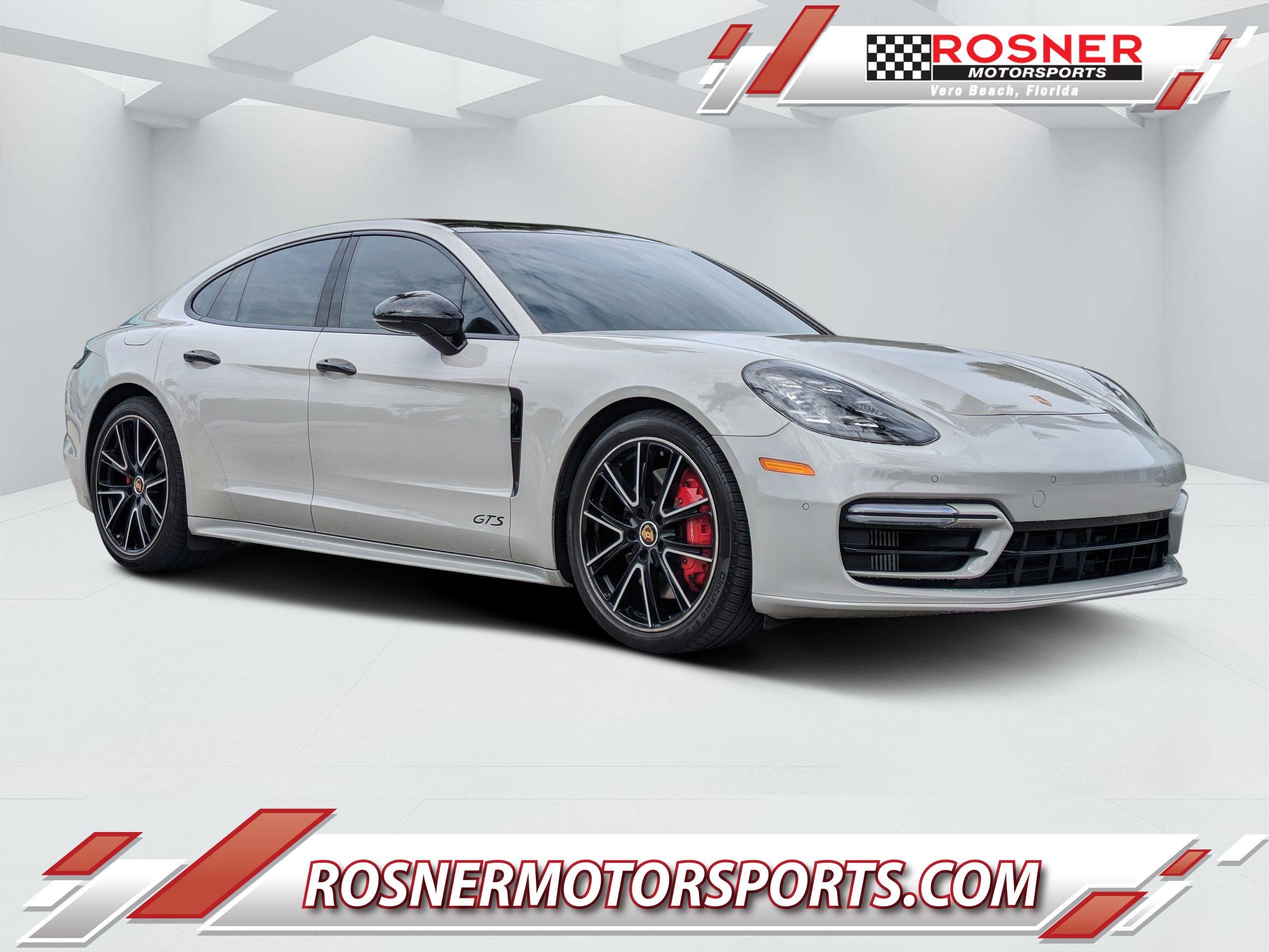 2022 Porsche Panamera GTS