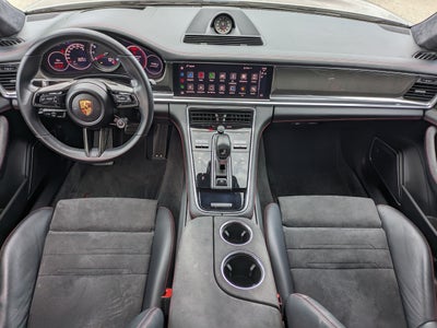 2022 Porsche Panamera GTS
