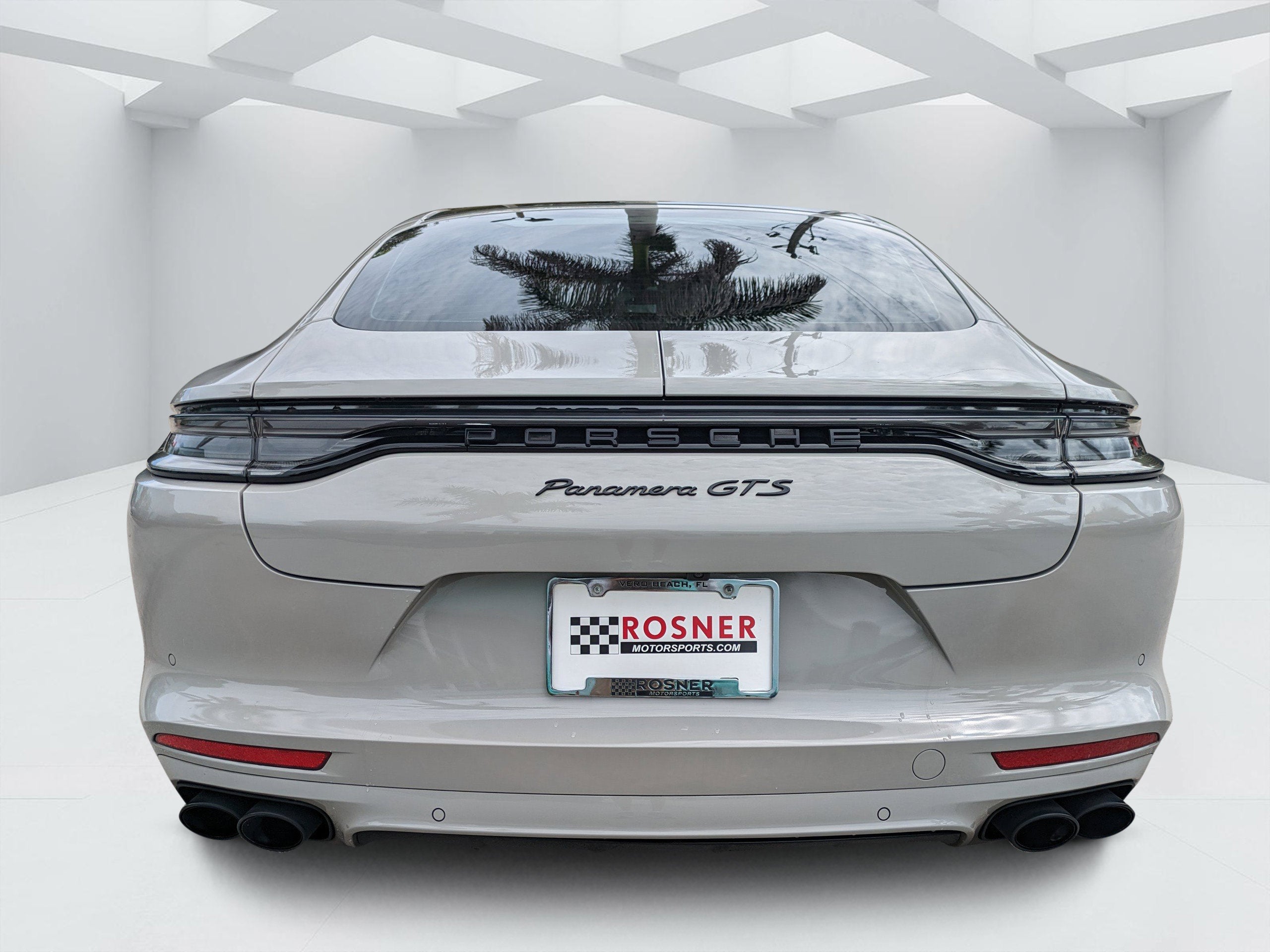 2022 Porsche Panamera GTS