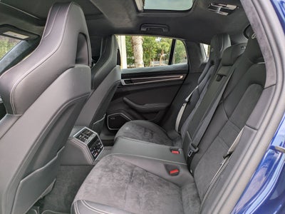 2021 Porsche Panamera GTS