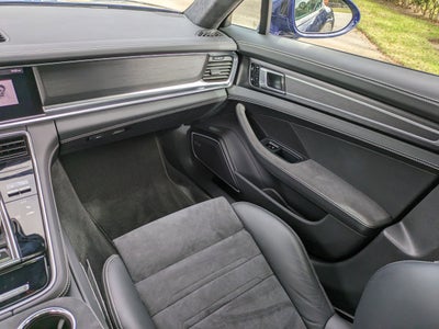 2021 Porsche Panamera GTS