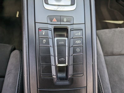 2018 Porsche 911 4 GTS