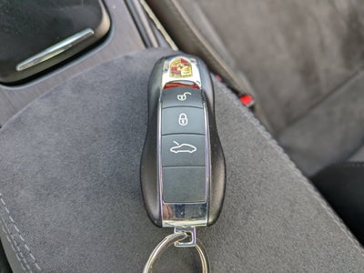 2018 Porsche 911 4 GTS