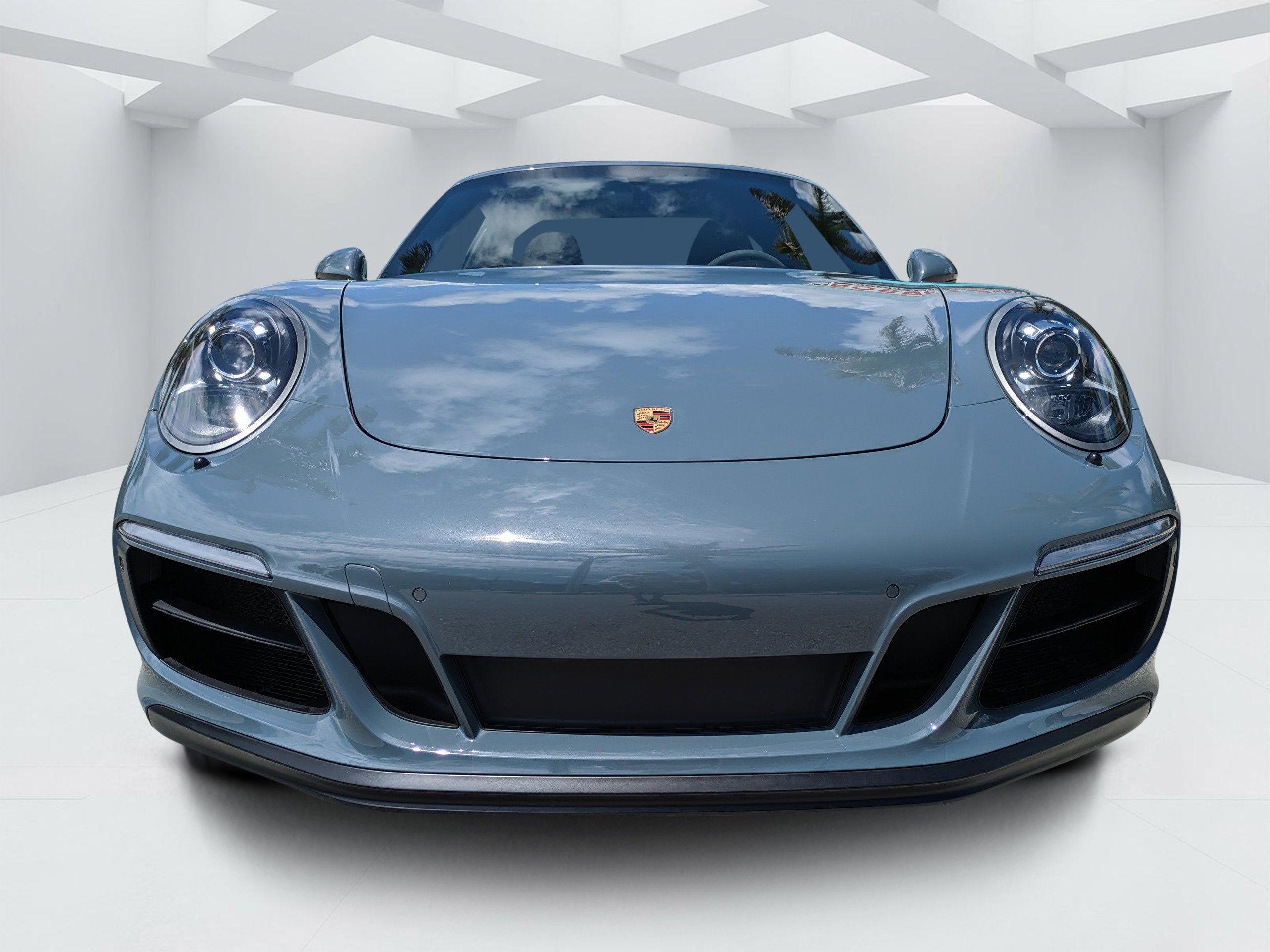 2018 Porsche 911 4 GTS