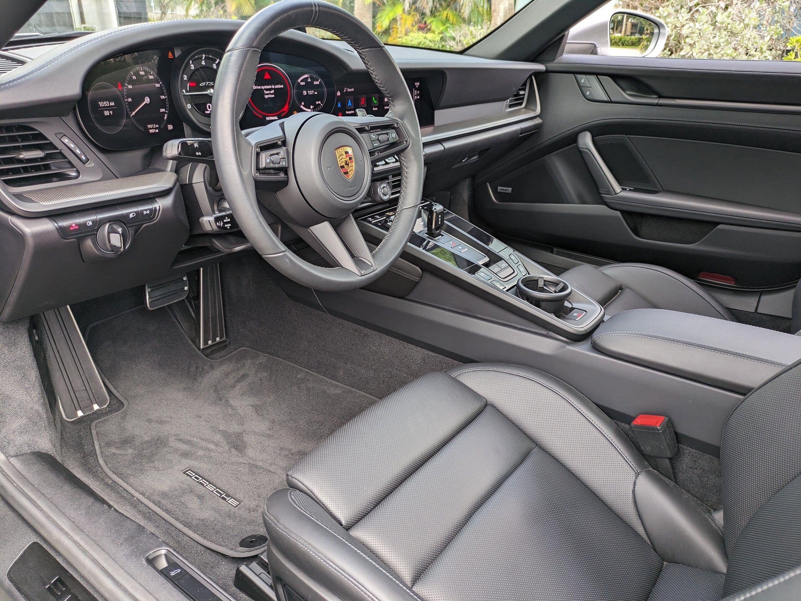 2022 Porsche 911 4 GTS