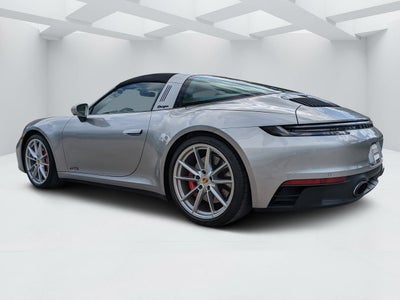 2022 Porsche 911 4 GTS