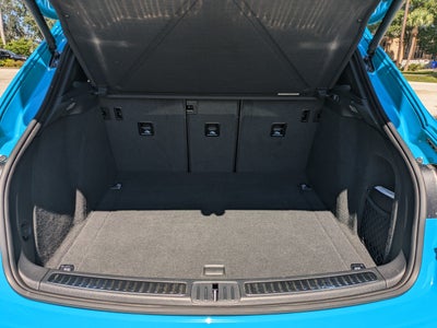 2022 Porsche Macan Base