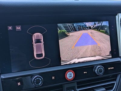 2022 Porsche Macan Base