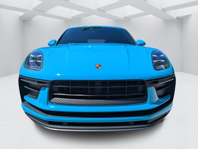 2022 Porsche Macan Base