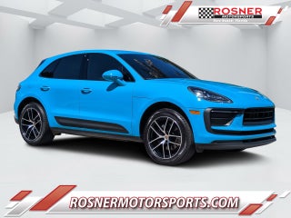 2022 Porsche Macan Base