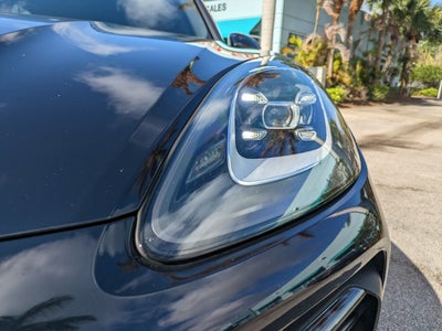 2023 Porsche Cayenne Platinum Edition