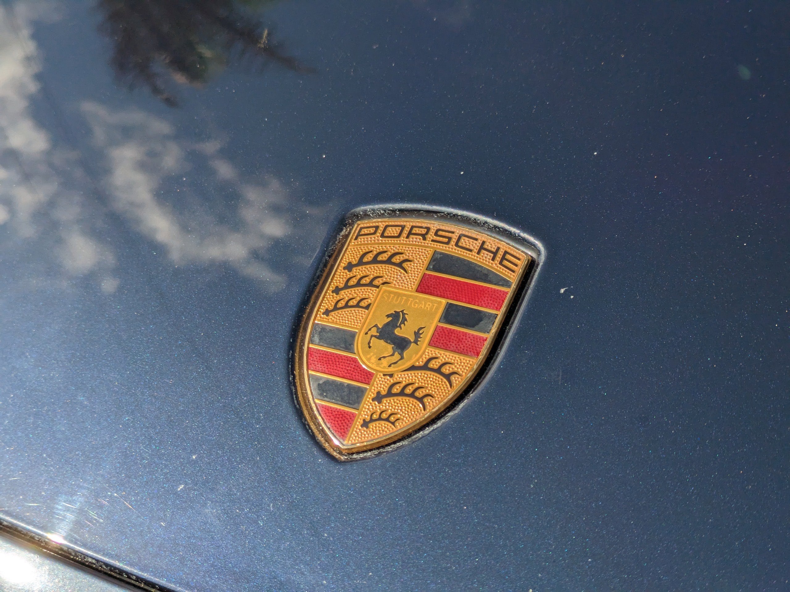 2023 Porsche Cayenne Platinum Edition