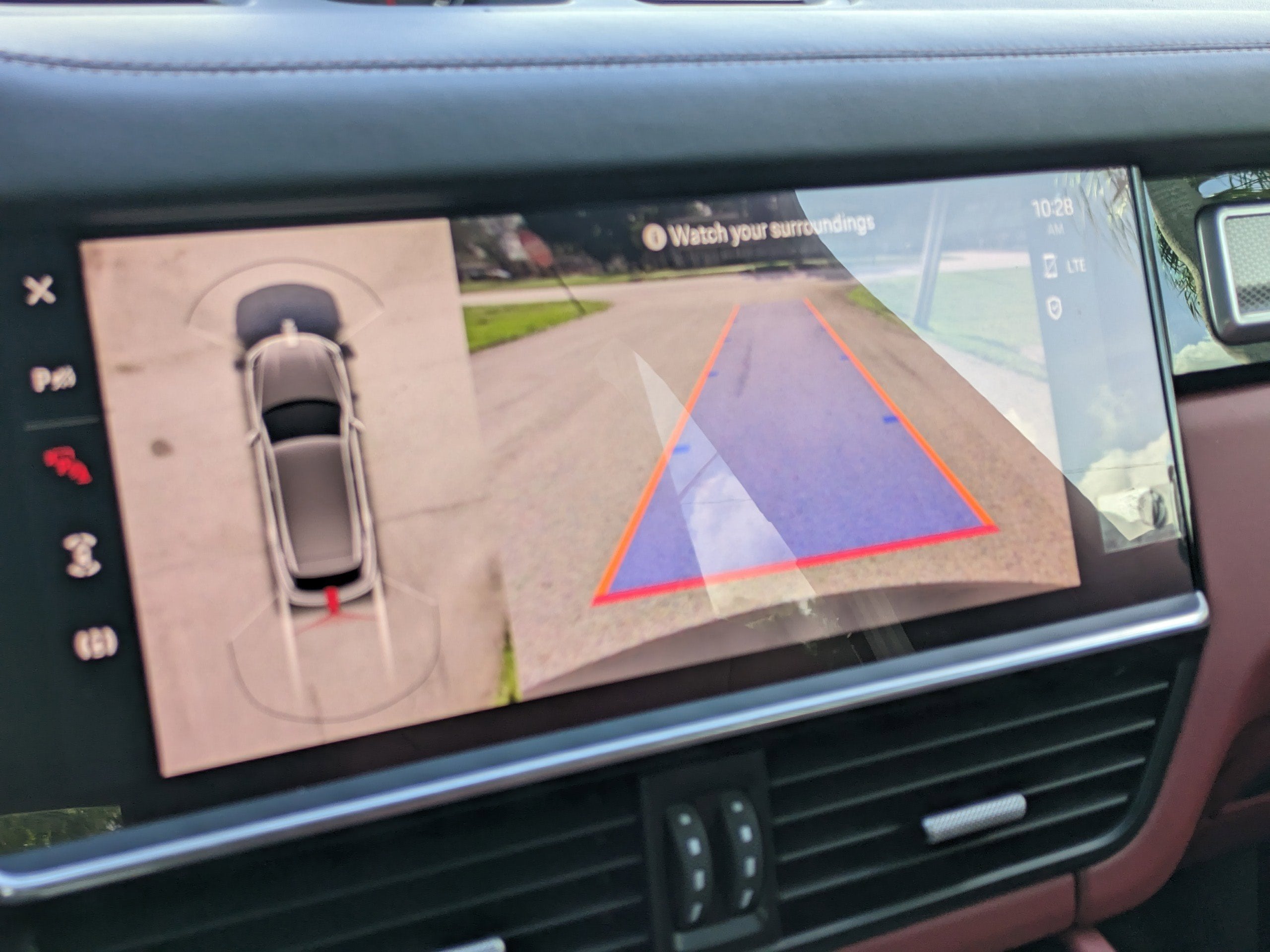 2023 Porsche Cayenne Platinum Edition