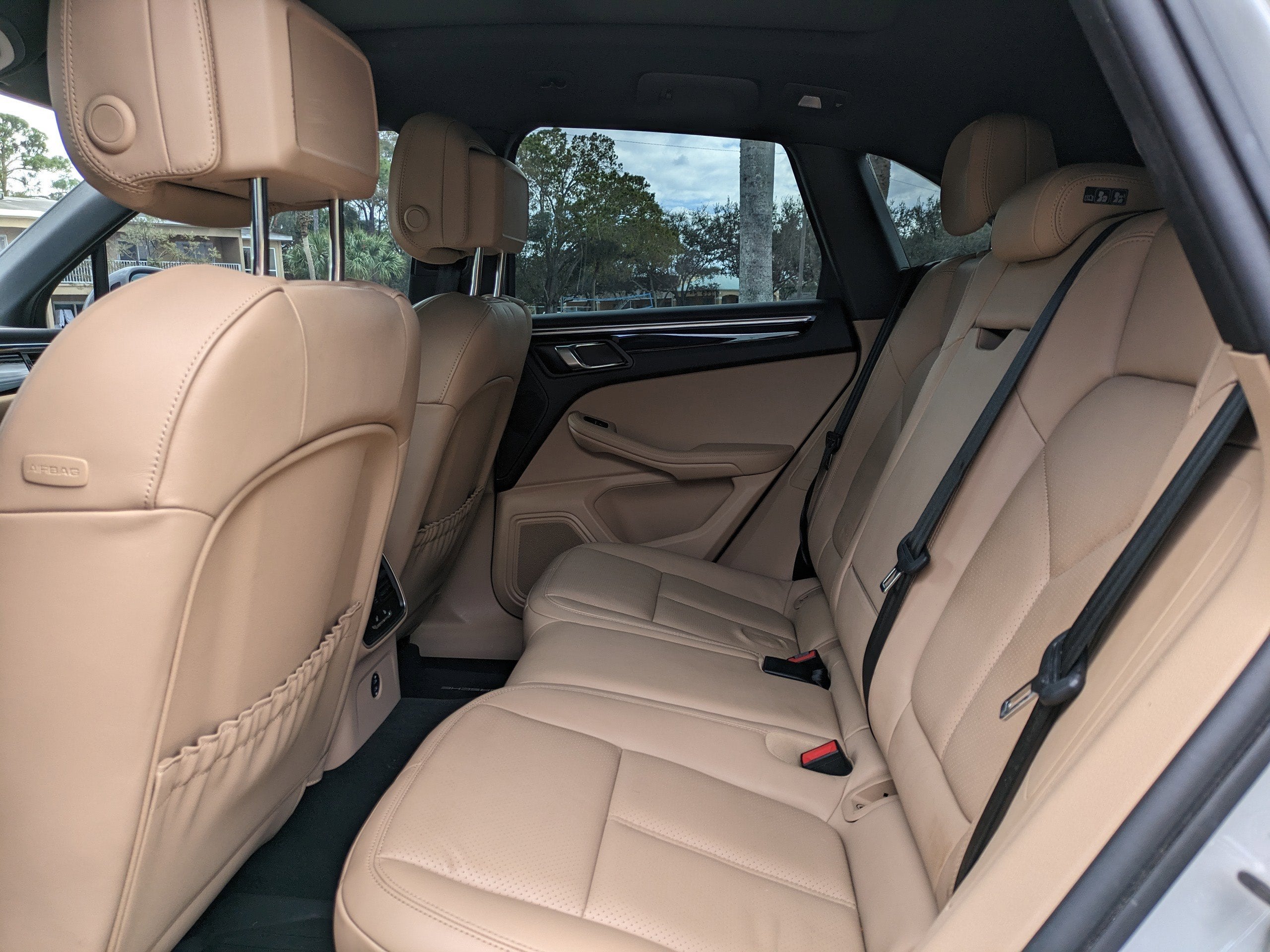 2024 Porsche Macan S