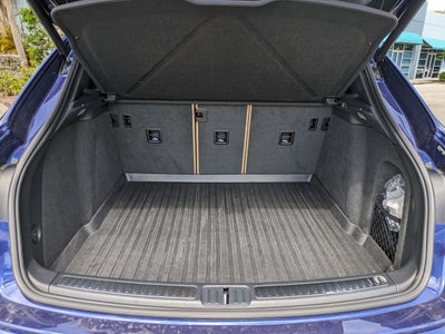 2024 Porsche Macan S