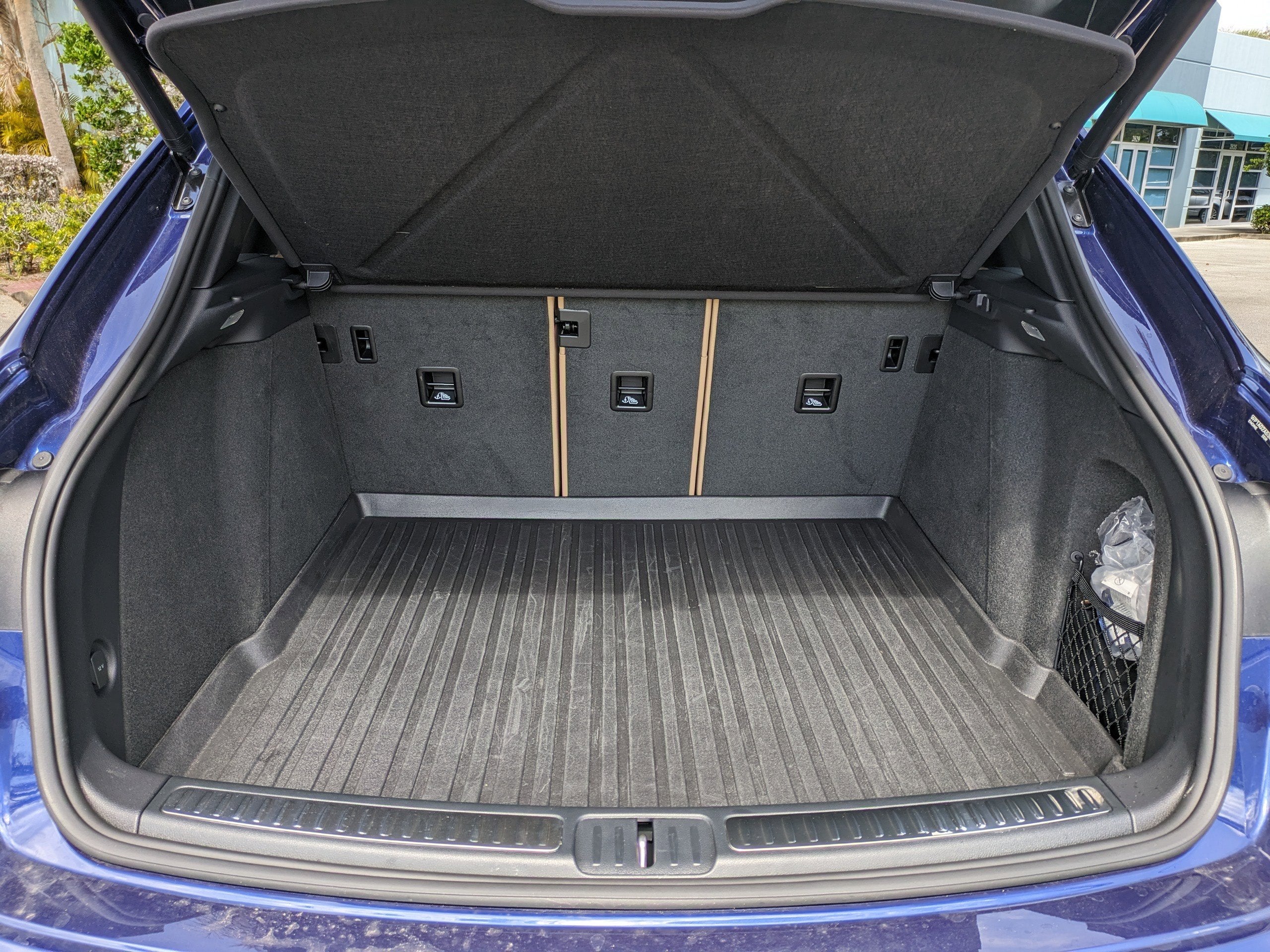 2024 Porsche Macan S