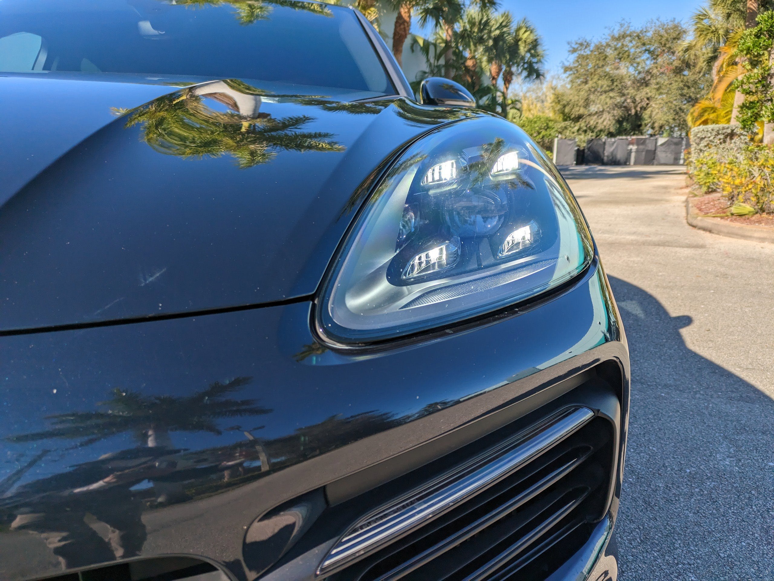 2022 Porsche Cayenne Base