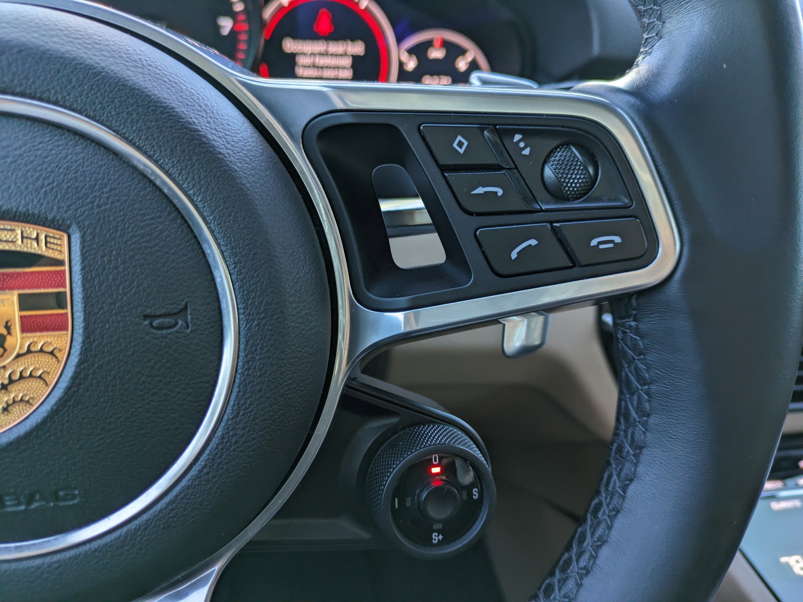 2022 Porsche Cayenne Base