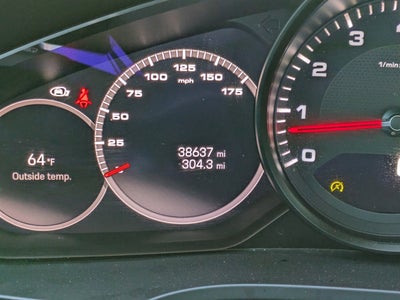 2022 Porsche Cayenne Base