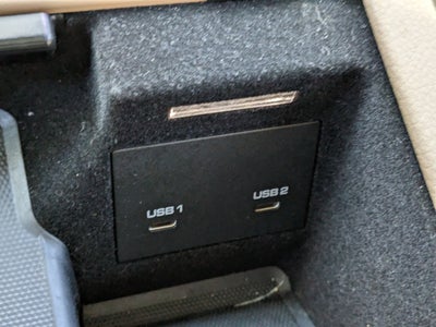 2022 Porsche Cayenne Base