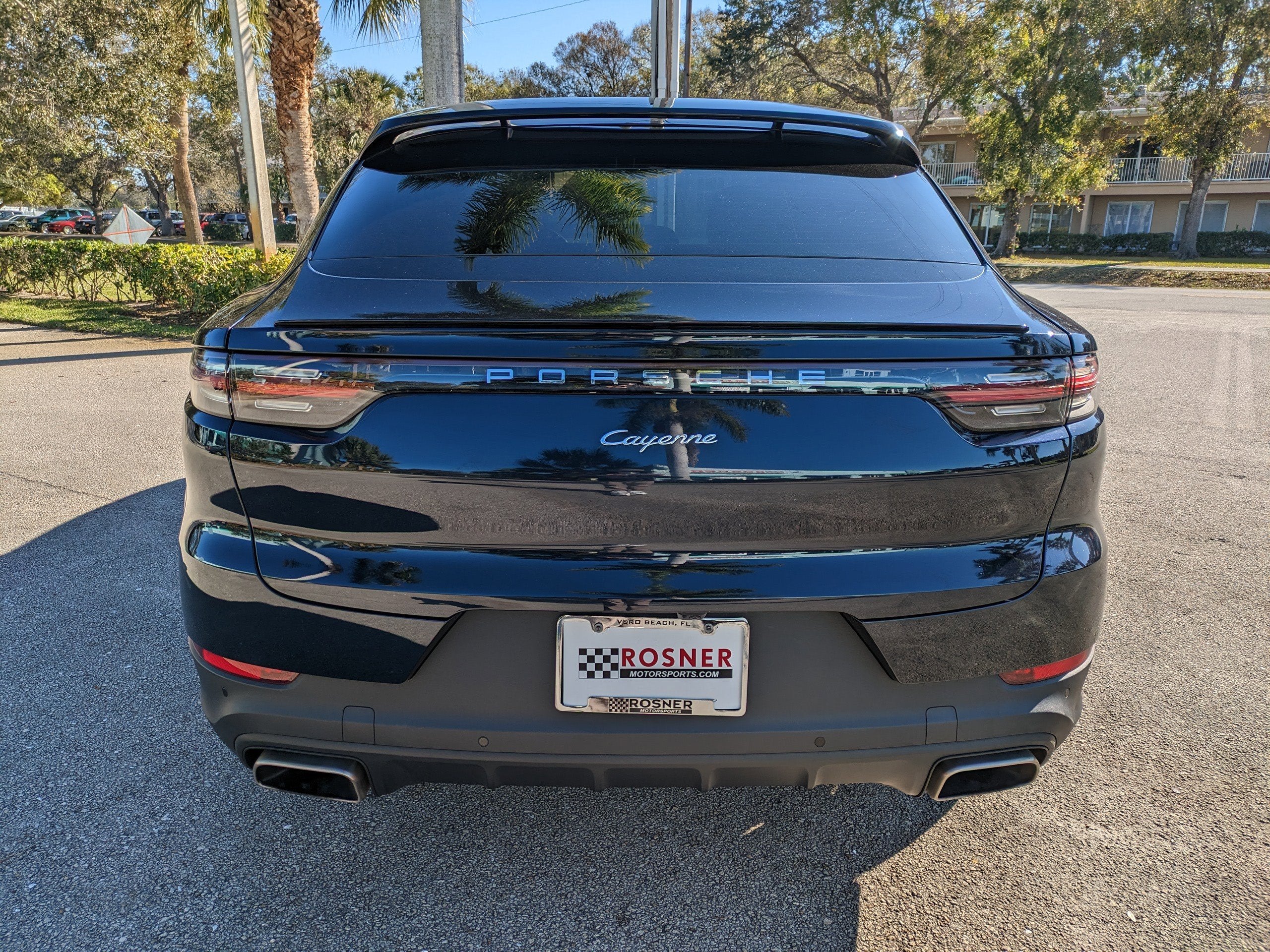 2022 Porsche Cayenne Base