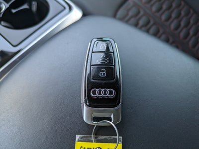 2023 Audi RS Q8 4.0T