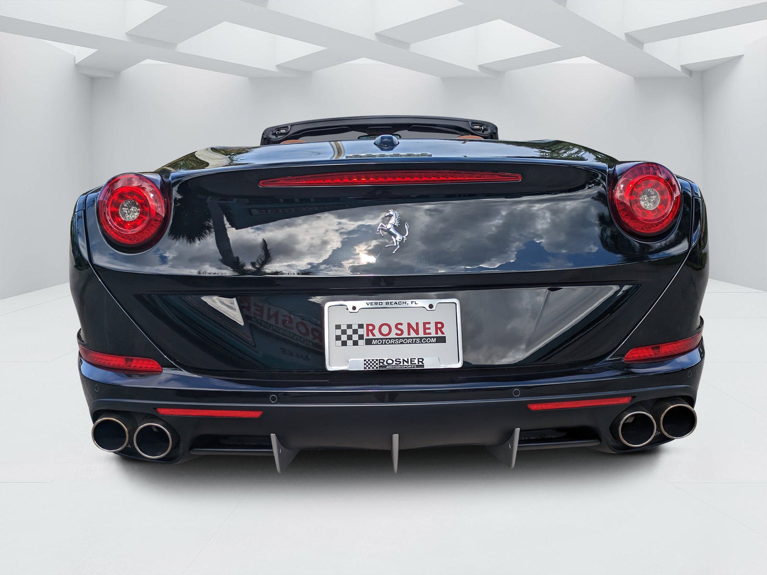 2015 Ferrari California T