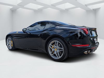 2015 Ferrari California T