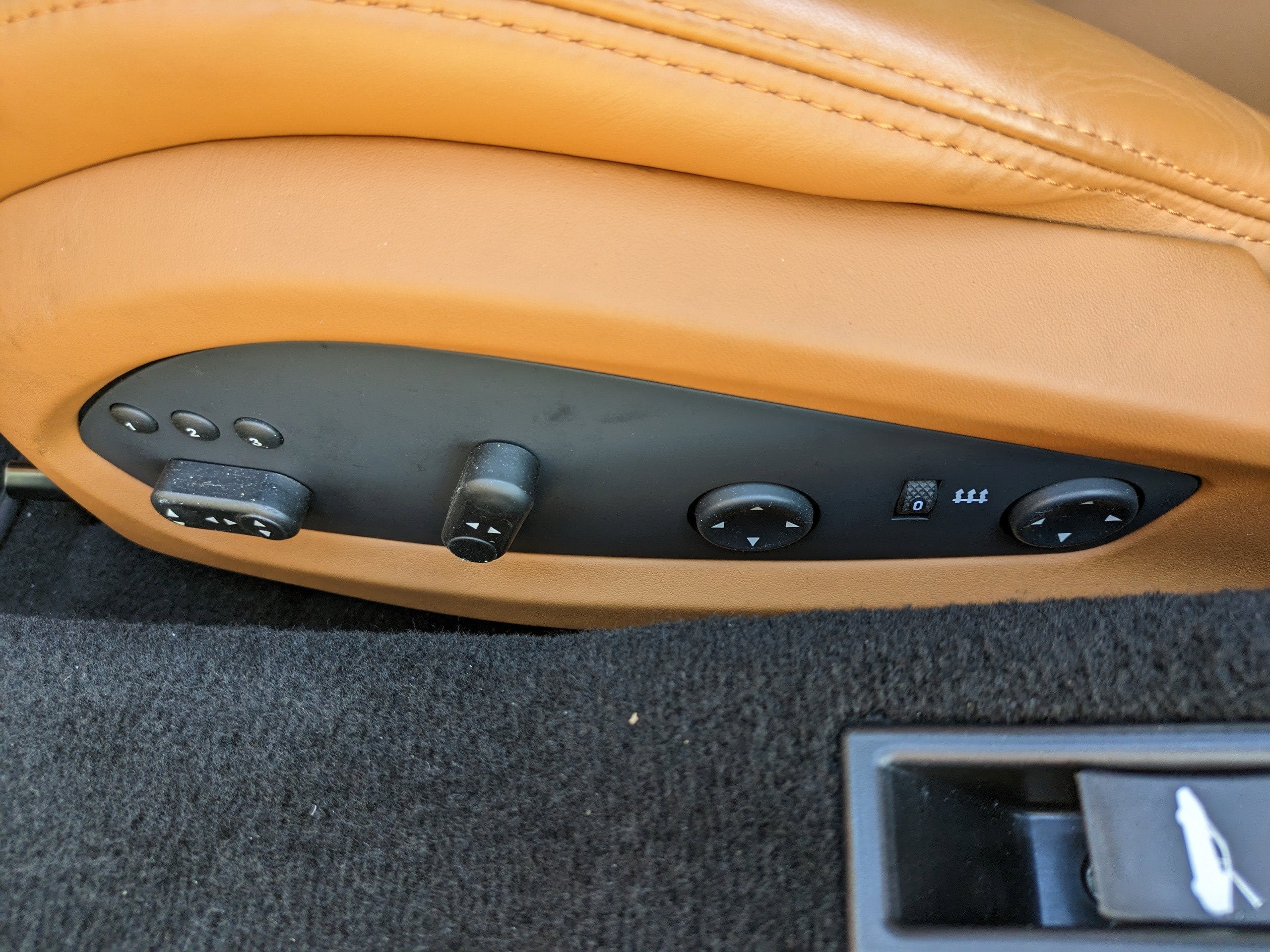 2019 Ferrari 488 GTB Base